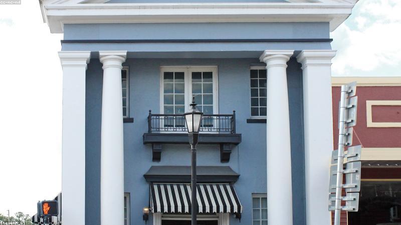 Dwelling Coverage vs. Personal Property: Understanding Your Policy